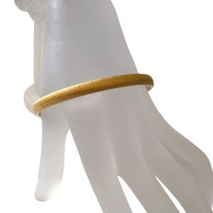 Evoke‎ Brushed Gold Tone Bangle Bracelet Minimalist Stackable Quiet Luxury Chic